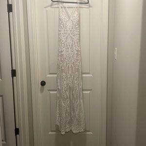 White strappy sequin gown SIZE 5/6